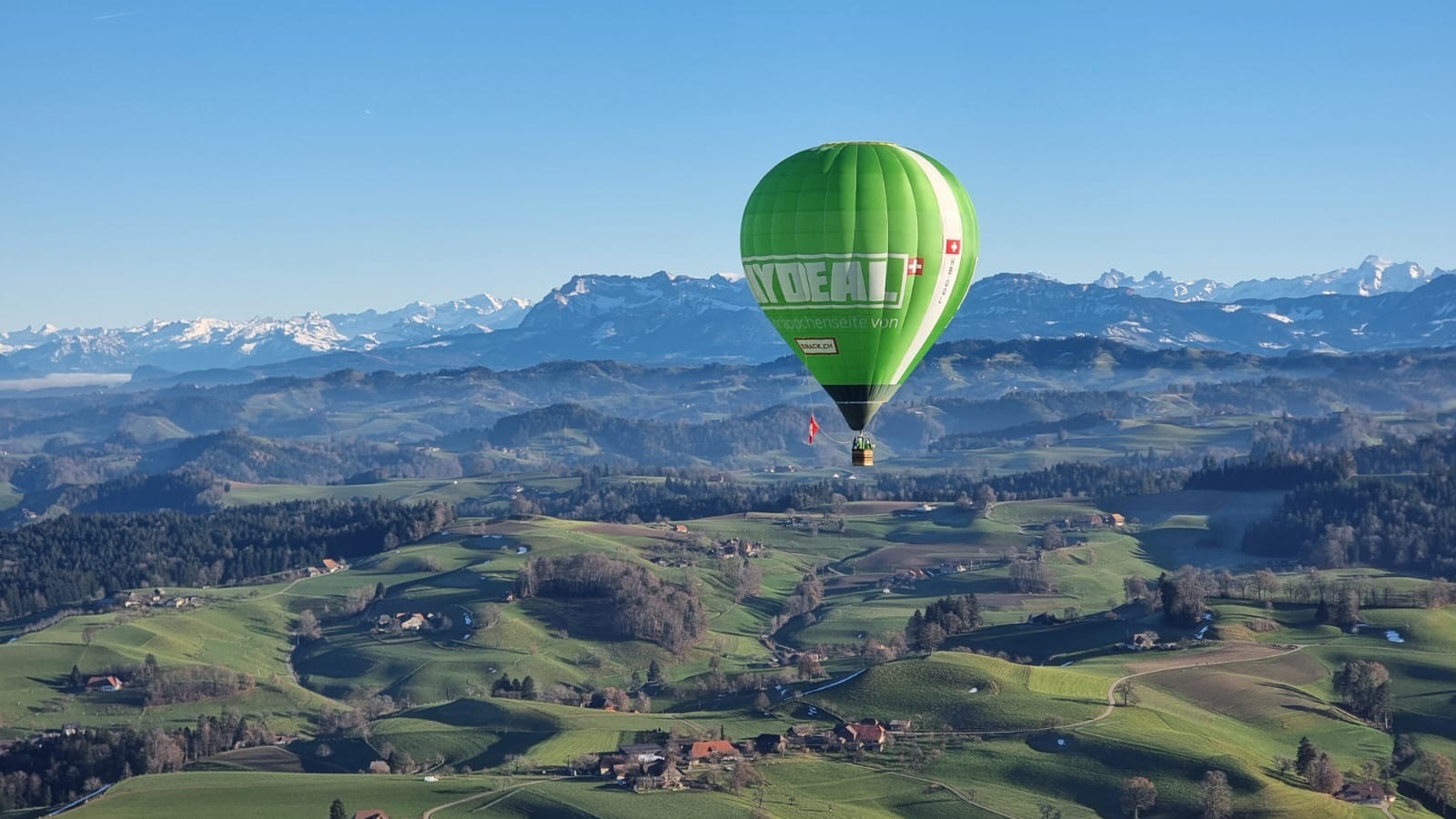 ballon_uifhm2p10w64.jpg ballon_uifhm2p10w64.jpg